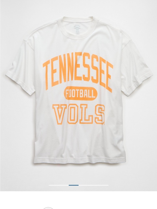 American Eagle Outfitters Other - Tennessee Volunteers football men’s tee shirt